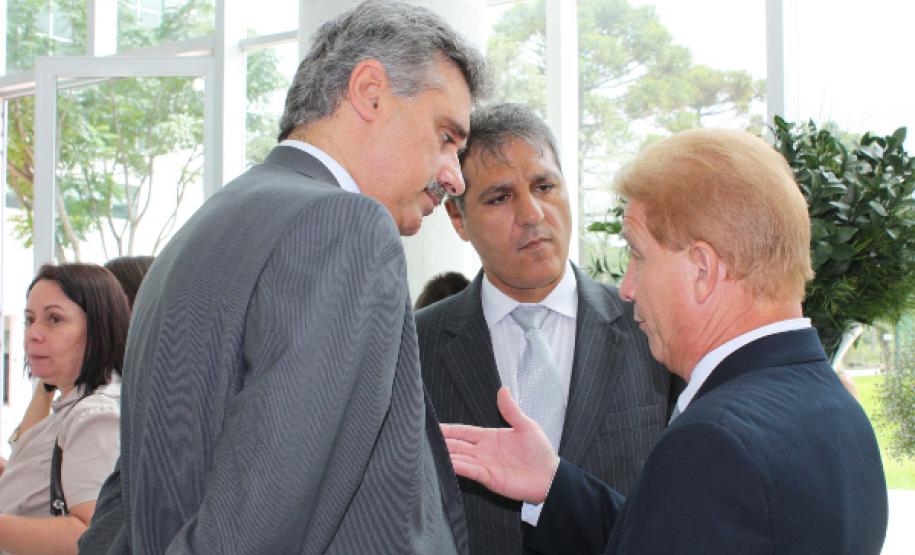 Jacson Leite e o secretário de Infraestrutura e Logística, José Richa Filho