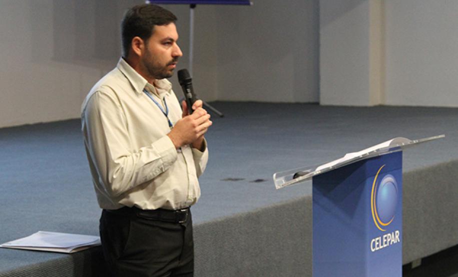 Celepar apresenta solução inédita para acompanhamento do plano de governo O coordenador de integração desta solução na empresa, Marlon da Cruz Volz, fez uma abordagem dos resultados de pesquisa e sobre o processo de integração dos dados obtidos pelos sistemas G-Gov e SIGAME.