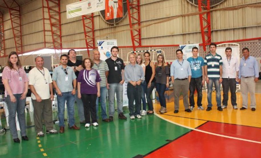 Patricia Pereira Kuiava, Silvio Gil de Luna, Gilberto de Lima Gonzaga, Daniel Cesar Welinsky, Regina Silva de Paula Franco, Alzemar Venâncio, Rowan Ben-Hur Girollete, Jacson Carvalho Leite, Regina Carvalho, Camila Possenti, Eduarda Forte, Reginaldo Rogério dos Santos, Elton Peruzzo Gomes, Elson Baladeli, Aparecido Rodrigo Lipphaus e Valderi Pereira da Silva