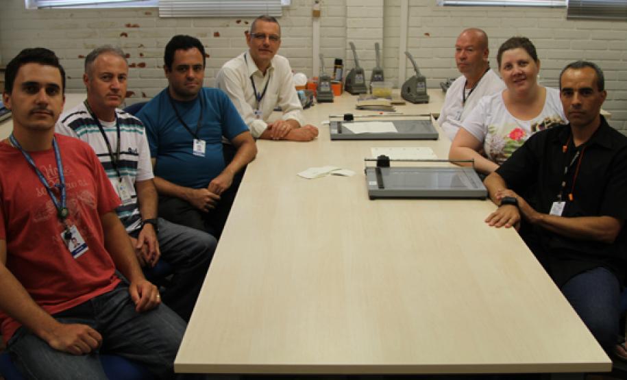 Celepar produz 2 300 carteiras de identidade por dia