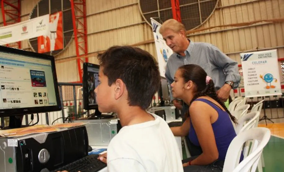 Programa de inclusão digital da Celepar é sucesso em Cascavel