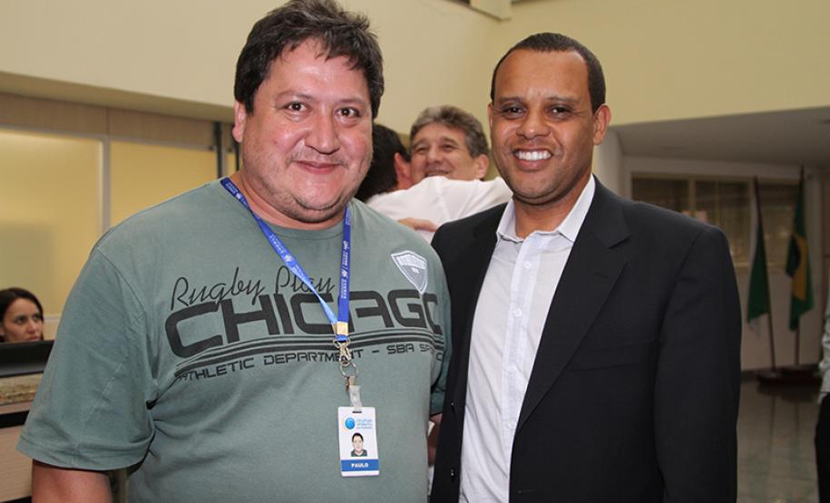 Paulo Roberto das Neves homenageado pelos seus 25 anos de serviços prestados na Celepar.