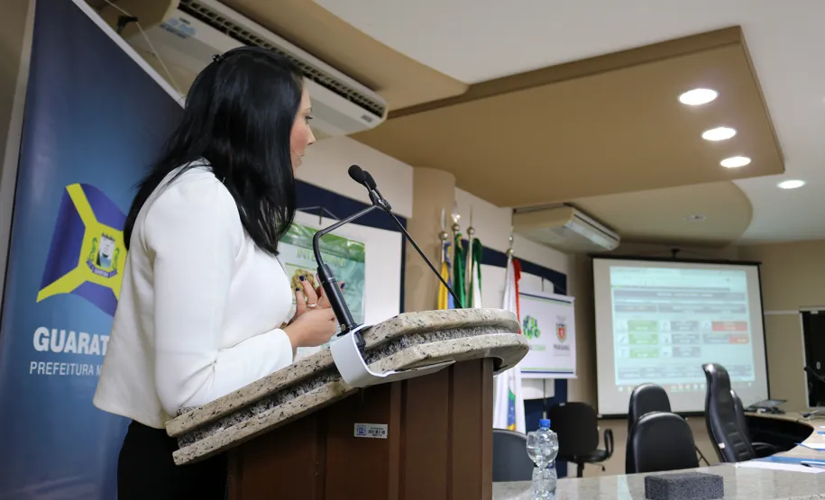 Empregados da Celepar discutem sobre a importância no uso de tecnologia durante evento em Guaratuba
