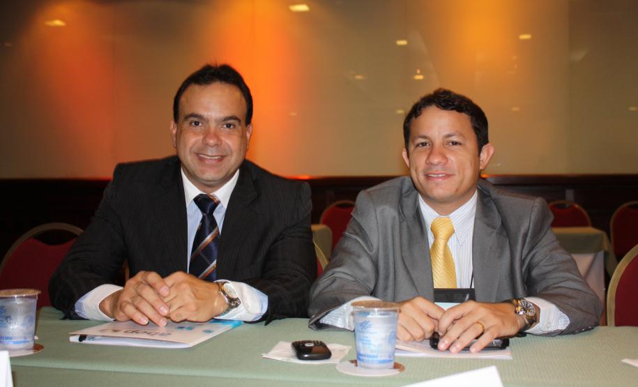 Participantes da 117ª Reunião Ordinária do Conselho das Associadas da Associação Brasileira de Entidades Estaduais de Tecnologia da Informação e Comunicação (Abep) em Curitiba/PR, nos dias 09 e 10 de fevereiro de 2012