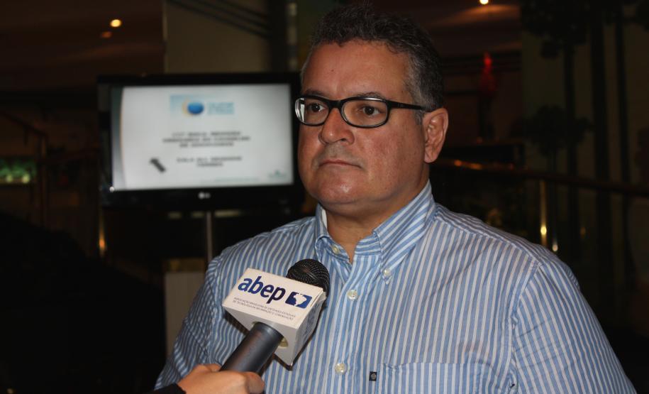 Participante da 117ª Reunião Ordinária do Conselho das Associadas da Associação Brasileira de Entidades Estaduais de Tecnologia da Informação e Comunicação (Abep) em Curitiba/PR, nos dias 09 e 10 de fevereiro de 2012