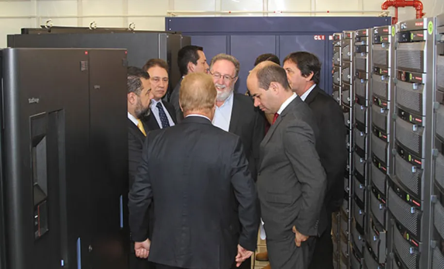 Comissão de Ciência, Tecnologia e Ensino Superior da Assembleia Legislativa conhece soluções de inteligência do Governo do Paraná