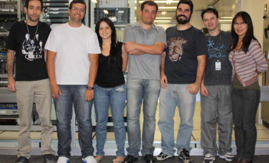 Parte da equipe da Celepar que responde pelo atendimento da SEFA no período da manhã - Data: 13/05/2011