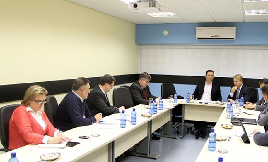 Reunião Conselho Celepar Secretário Edson Casagrande assume a presidência do COSIT