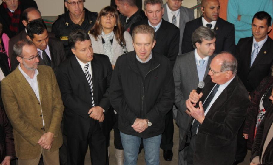 O diretor administrativo-financeiro da Celepar, Lucio Alberto Hansel fala sobre os benefícios que a tecnologia da informação está trazendo aos cidadãos paranaenses