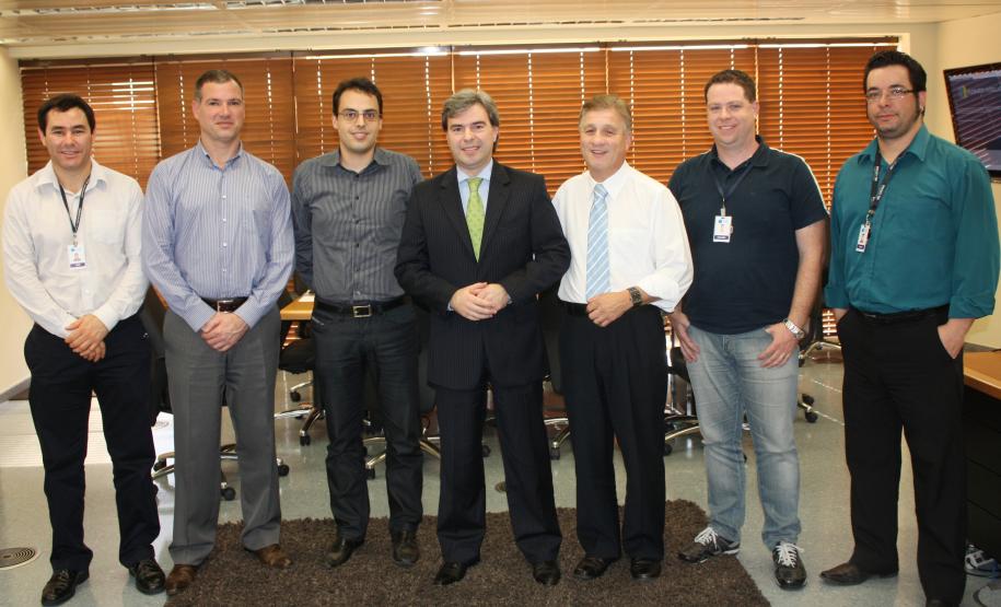 Celepar apresenta projetos para modernização da segurança pública no Paraná Jair Fernandes, Carlos Pessoa, Rafael Moura de Oliveira, Reinaldo de Almeida César, Jacson Carvalho Leite, Manoel Flávio Leal e Odair Luis Soares