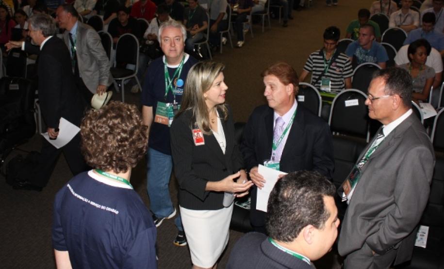 Reunião COSIT Cassio Taniguchi, Edson Casagrande e Jacson Carvalho Leite na reunião do Cosit, no Palácio das Araucárias