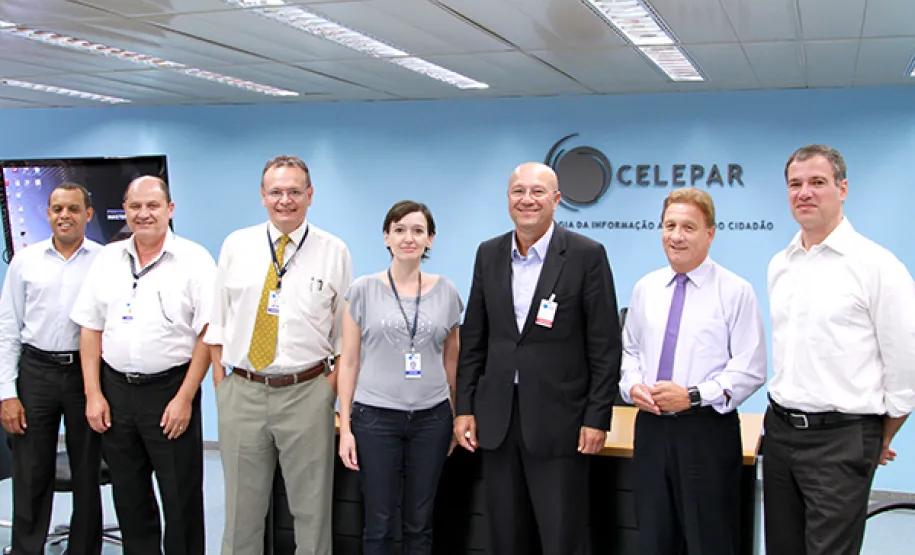 Parceria entre a Secretaria do Trabalho e a Celepar Luiz Nunes, Odemir Bara, DaniloScalet, Juliana Wosniak de Morais, Luiz Claudio Romanelli, Jacson Carvalho Leite e Carlos Pessoa.
