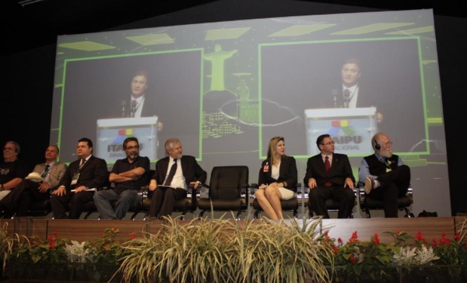 Imprensa Oficial do Rio Grande do Sul conhece soluções da Celepar em gestão pública