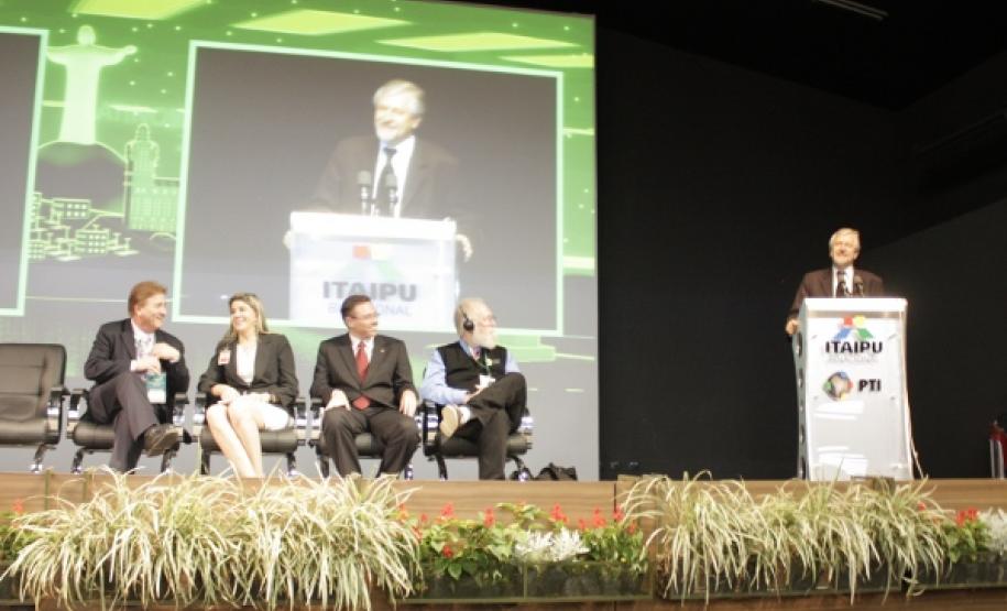 Imprensa Oficial do Rio Grande do Sul conhece soluções da Celepar em gestão pública