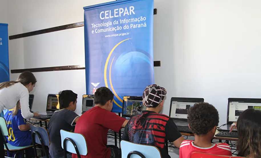Celepar participou da ação social na UPS Desenvolvimento e Cidadania do Tatuquara