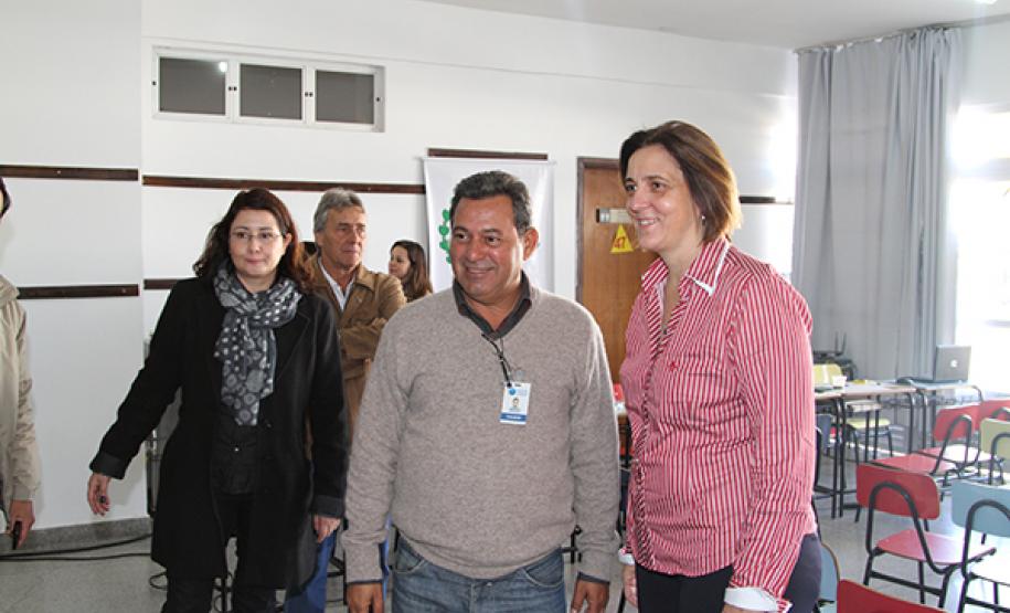 Valderi Pereira da Silva e a secretária da Justiça, Maria Tereza Uille Gomes