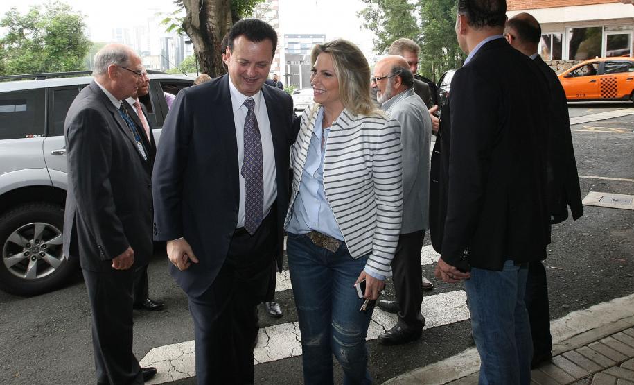 Governadora em exercício Cida Borghetti, durante abertura do Seminário Internacional de Governança Metropolitana COMEC no Auditório da Celepar, com a presença do ministro das Cidades, Gilberto Kassab. - Curitiba/Pr - 19.10.15 - Foto Jonas Oliveira/AEMPr