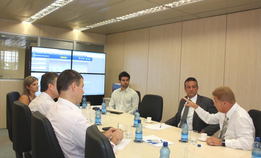 Ouvidoria e Celepar trabalham soluções de modernidade de gestão x