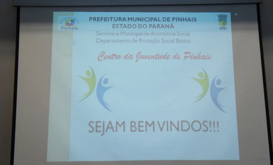 oesia, emoção e risadas na entrega de certificados em Pinhais