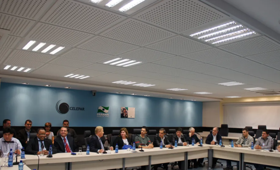 Celepar e Prefeitura de Araucária discutem soluções de TIC