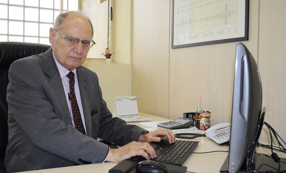 Diretor Administrativo-Financeiro da Celepar e membro do Conselho Fiscal da ABEP, Lucio Alberto Hansel