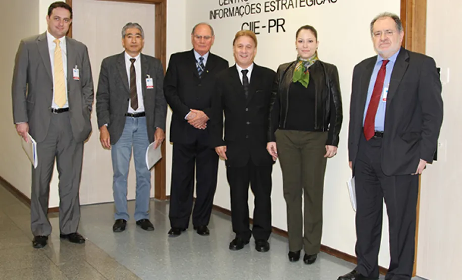 Celepar - Tecnologia da Informação e Comunicação do Paraná Inicial Empresa Tecnologia Comunicação Transparência Celepar Licitações Contato Secretaria da Justiça e Celepar são destaques no Prêmio de TI 2013 da Sucesu-PR