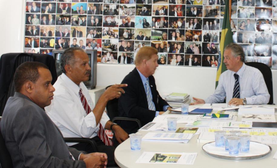 Celepar e Secretaria da Copa estabelecem calendário de trabalho para 2012