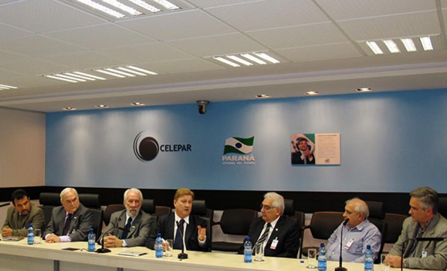 Fecomércio conhece soluções de tecnologia da informação do Governo do Estado