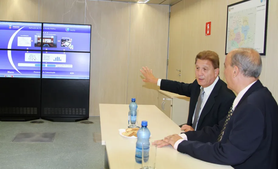 Soluções da Celepar em tecnologia da informação e comunicação interessam ao município de Londrina