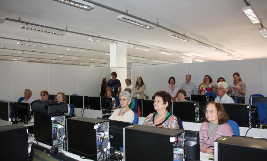 Programa Celepar Cidadã (Curso de inclusão de idosos na era digital), realizado nos dias 19 a 22 de novembro de 2012, manhã
