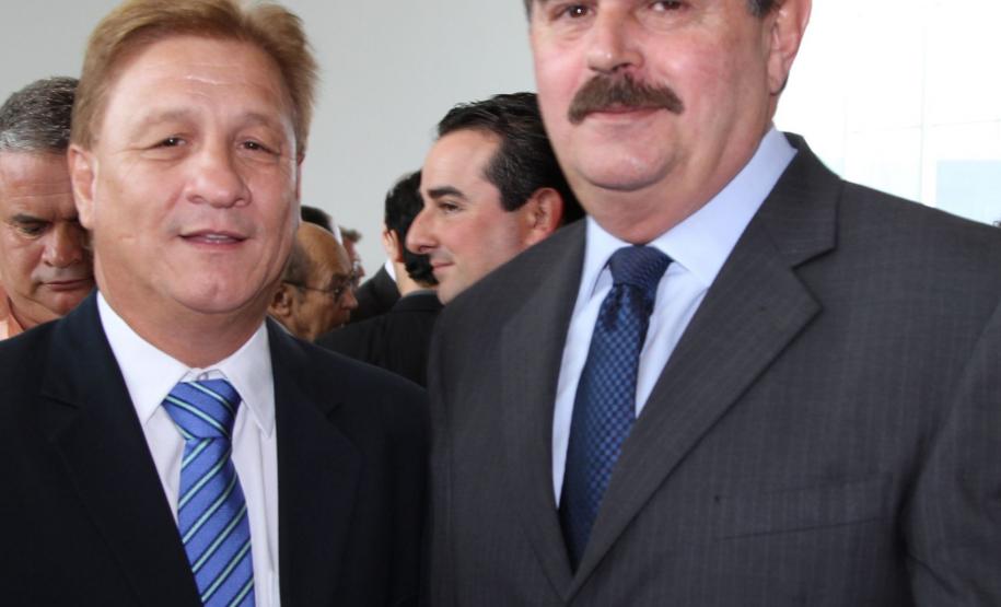 Presidente Jacson Carvalho Leite e o secretário Cezar Silvestri