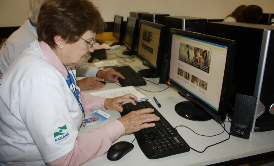 Programa Celepar Cidadã (Curso de inclusão de idosos na era digital), realizado nos dias 19 a 22 de novembro de 2012, manhã