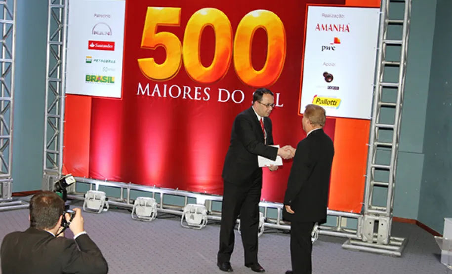 Destaque no setor de informática e automação do Sul do Brasil, Celepar está entre as 100 maiores empresas do Paraná