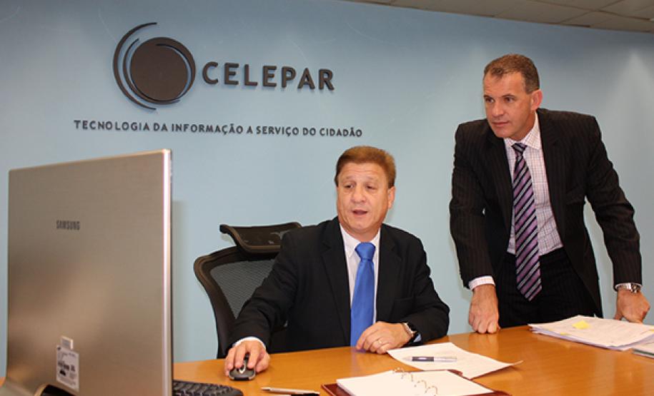 Soluções de TIC para a área do esporte no Paraná Jacson Leite e Evandro Roman em reunião na Celepar