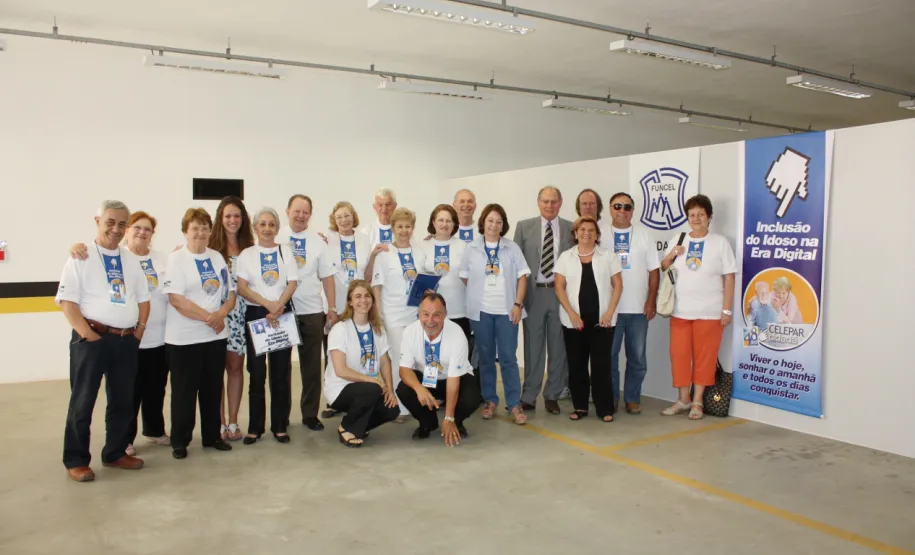 Encerramento do Programa Celepar Cidadã (Curso de inclusão de idosos na era digital) realizado nos dias 19 a 22 de novembro de 2012, manhã