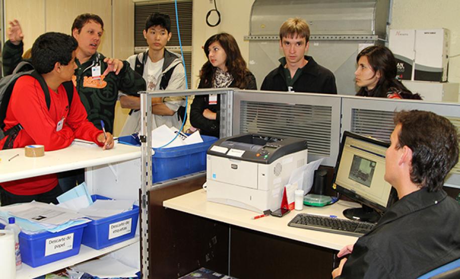 Canoinhas Celepar recebe visita de alunos do Curso Técnico em Informática de Canoinhas