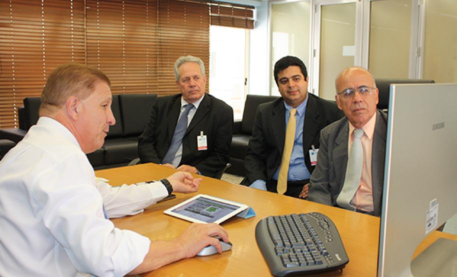 Sistema de Ouvidoria interessa ao governo de Minas Gerais x