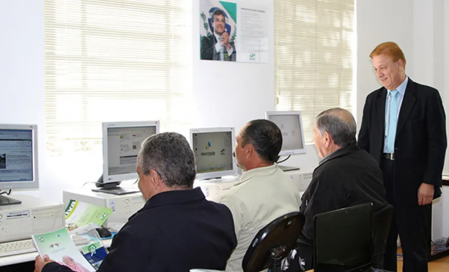Capacitação em informática auxilia na inclusão social da pessoa idosa