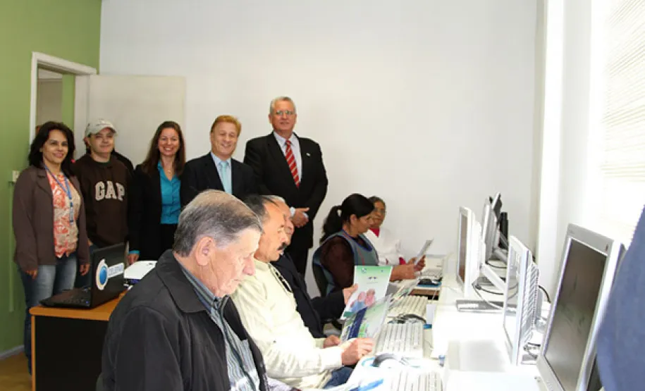 Capacitação em informática auxilia na inclusão social da pessoa idosa