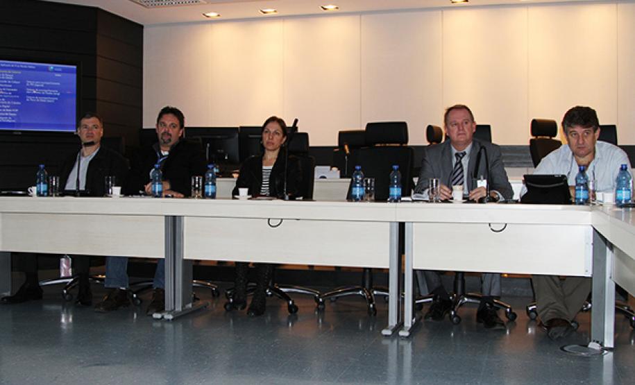 Reunião na Celepar sobre biometria