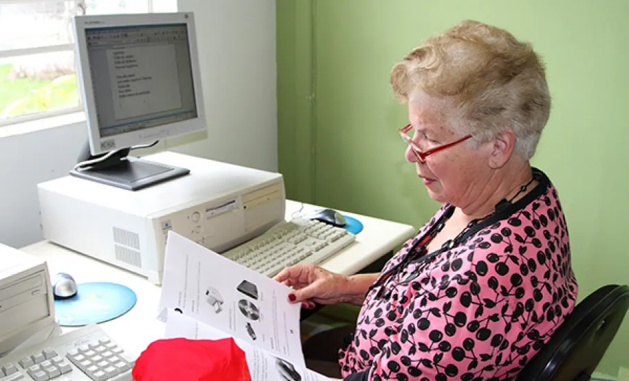Capacitação em informática auxilia na inclusão social da pessoa idosa