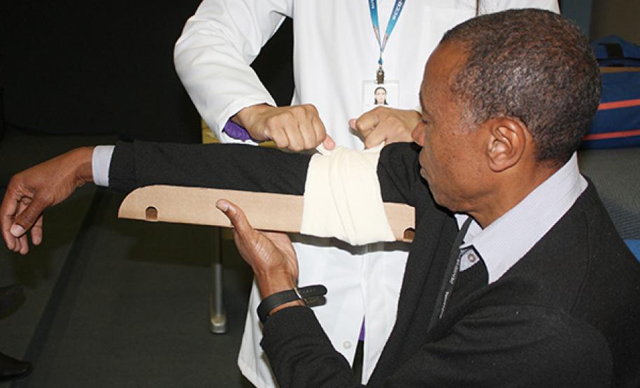 Empregados da Celepar participam de treinamento de primeiros socorros