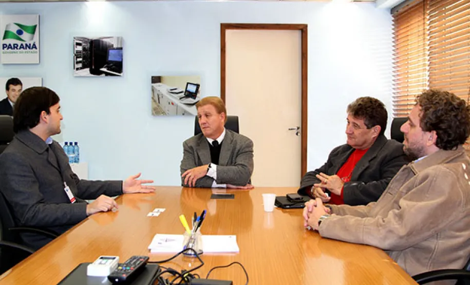 Integração dos sistemas vai gerar ganho de gestão para a Ferroeste João Vicente Araújo, Jacson Leite, José Juraci Macedo e Robson Valentin