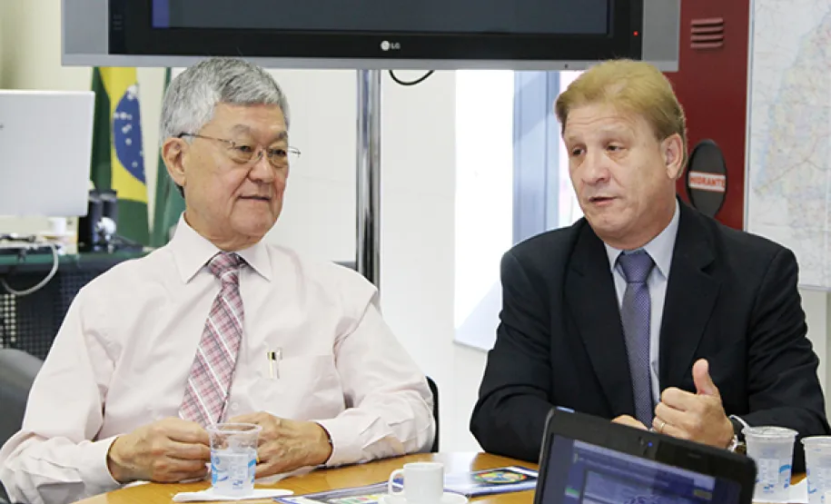 Celepar apresenta ao secretário Cassio Taniguchi o Sistema de Acompanhamento do Plano de Metas do Governo do Paraná (SAPM)