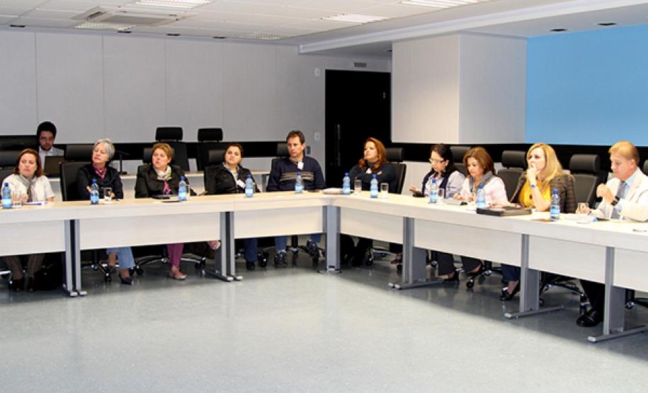 Reunião entre Celepar e SEDS