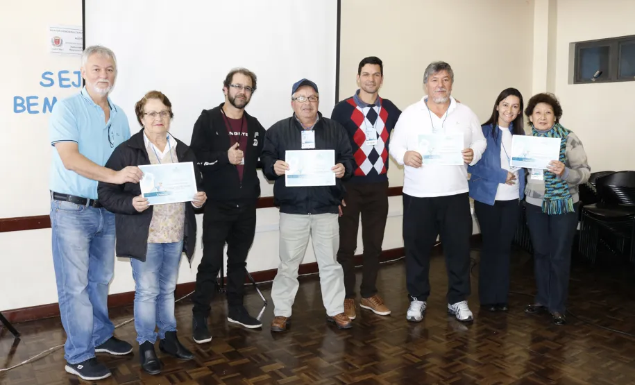 Curso Básico de Smartphone promove inclusão de mais 73 idosos no mundo digital
