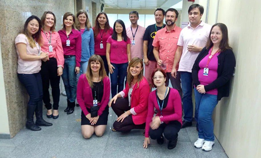Celepar se une para integrar a campanha do Outubro Rosa