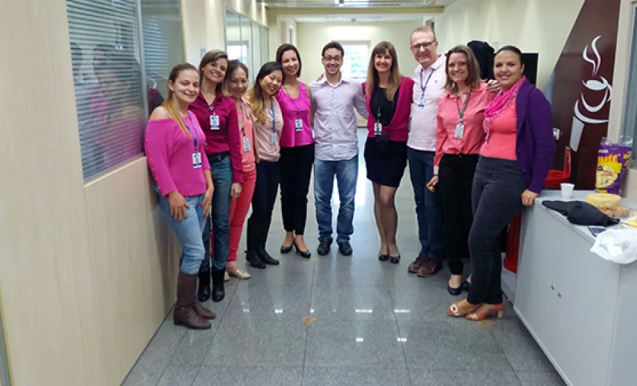Celepar se une para integrar a campanha do Outubro Rosa
