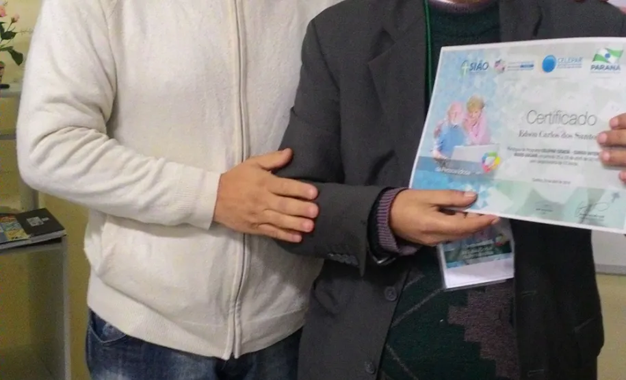 Parceria da Celepar com igrejas Presbiteriana e Batista leva curso à terceira idade Jpeg