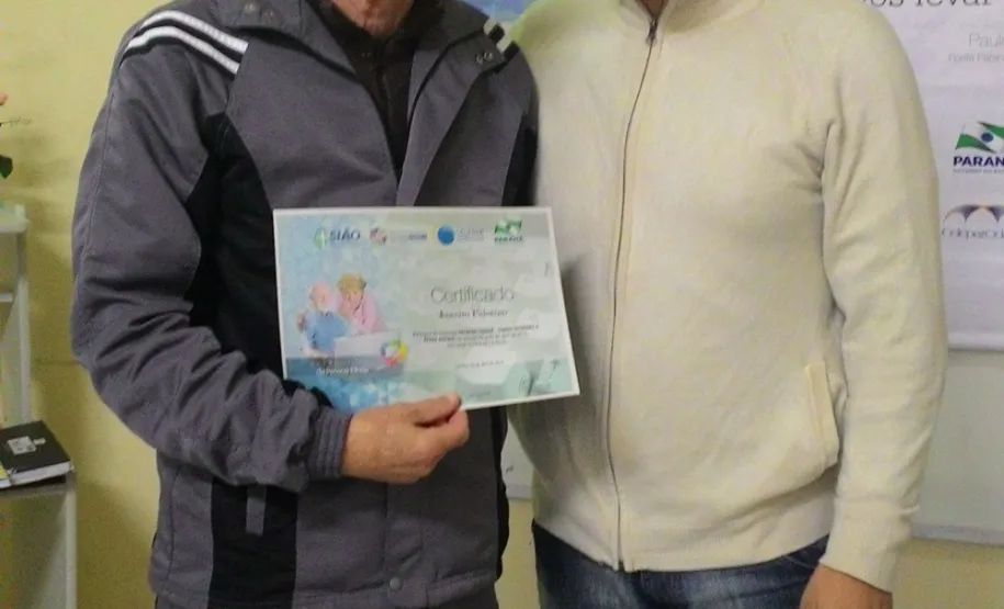 Parceria da Celepar com igrejas Presbiteriana e Batista leva curso à terceira idade Jpeg